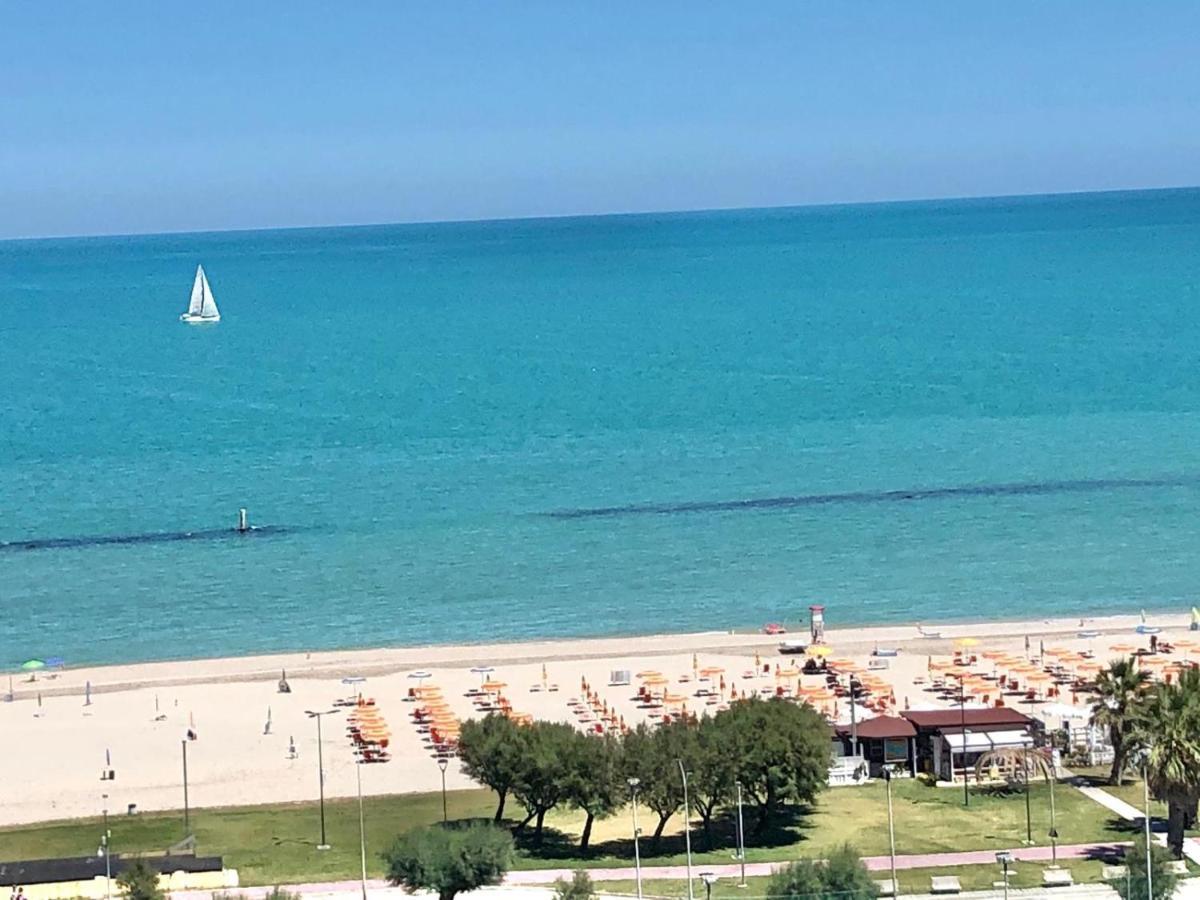 Punto Di Osservazione Lido di Fermo Exterior foto