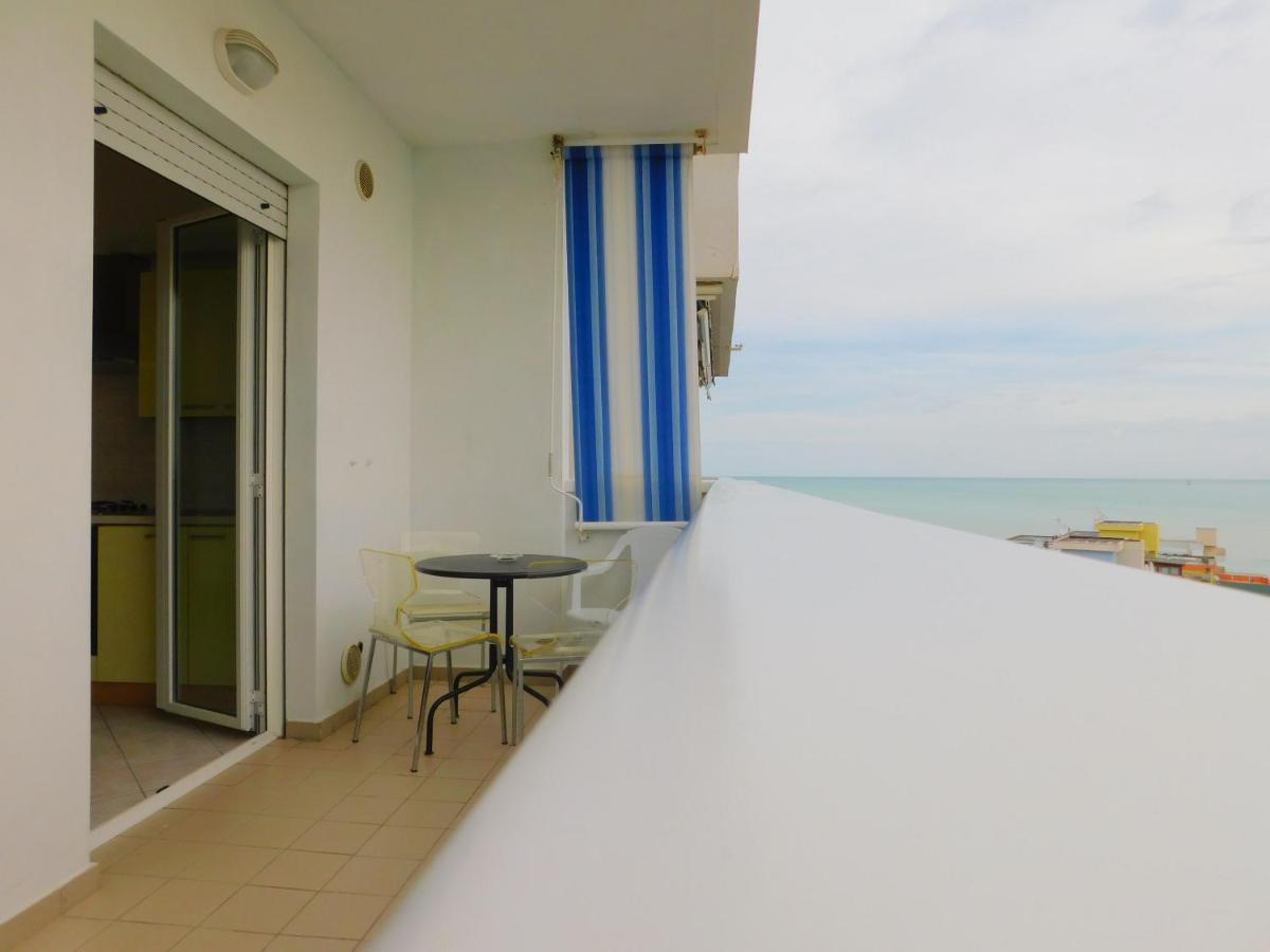 Punto Di Osservazione Lido di Fermo Exterior foto